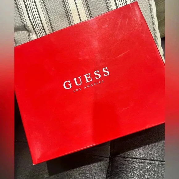 Guess  heels size 5.5 New with box - Picture 8 of 13